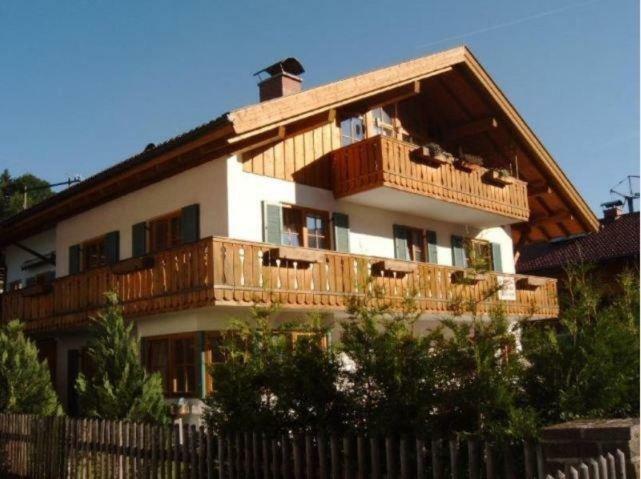 Alpenfreund Appartement Mittenwald Buitenkant foto