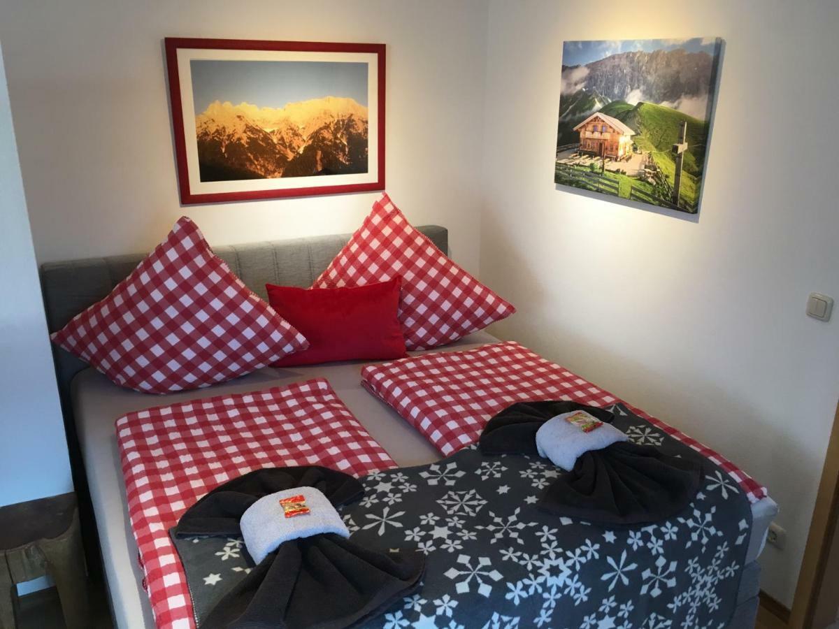 Alpenfreund Appartement Mittenwald Buitenkant foto