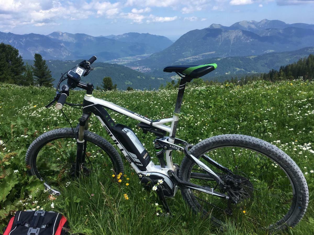 Alpenfreund Appartement Mittenwald Buitenkant foto