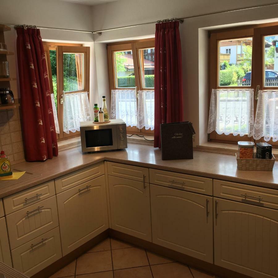 Alpenfreund Appartement Mittenwald Buitenkant foto